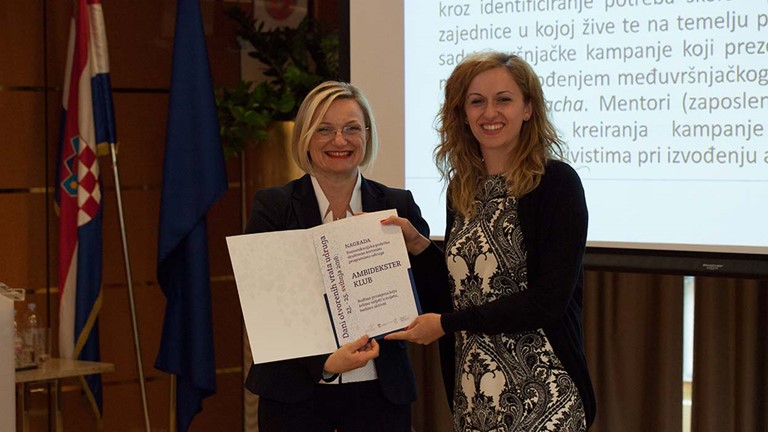 Ambidekster klub osvojio nagradu „Komunikacijska podrška društveno korisnim programima udruga“