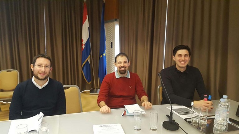 SOLO ILI SOLIDARNO? IZABERI PUT!