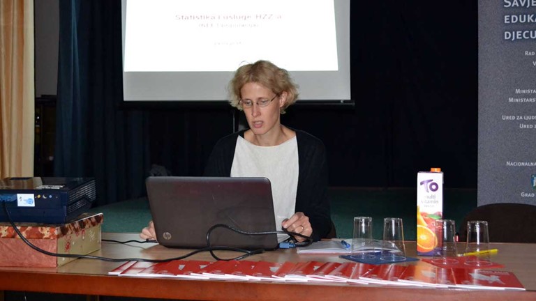 Održana tribina „Problematika zapošljavanja mladih u riziku od socijalne isključenosti“